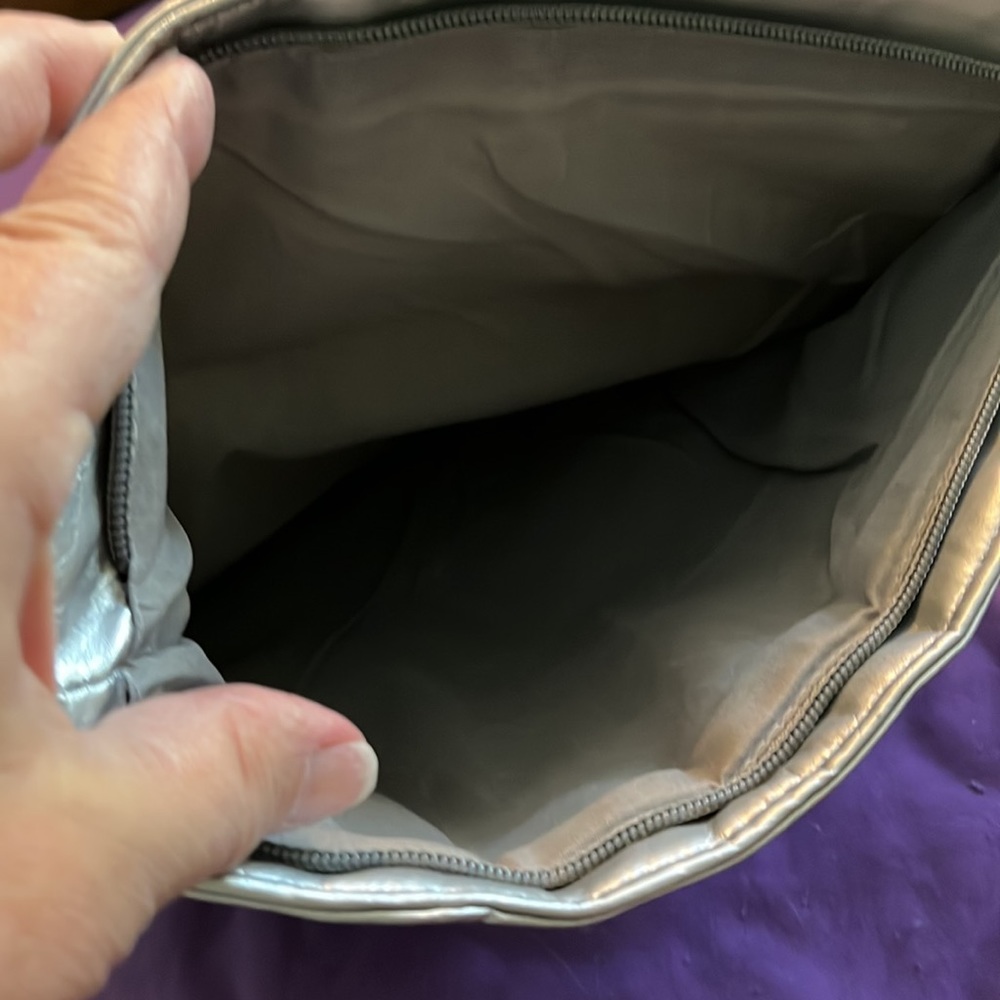 Versatile Clutch/Bag. - image 4